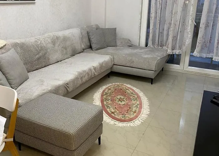 Pelinku Apartament Velipojë